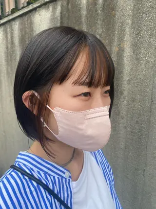 ミディアム カラー 高浜 夕海のヘアスタイル