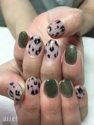 ネイル ネイルサロンTiara所属・戸倉 千秋のネイルデザイン