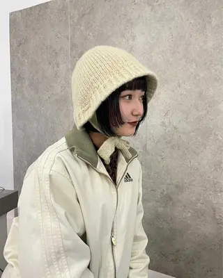 ミディアム 透明感カラー 大人グレージュ有村のヘアスタイル