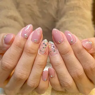 ショート カラー ネイル ネイルサロン リリーブランシュ所属・森 瑞紀のネイルデザイン