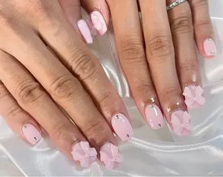 ネイル celica所属・松田 由真のネイルデザイン