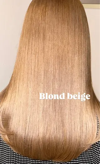 セミロング カラー ✝️🖤 MOMOKI🖤✝️のヘアスタイル