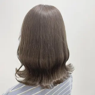 カラー *儚げ透明感🕊 赤み消し艶カラー🌿のヘアスタイル
