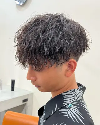 メンズ 梅田/メンズパーマ /短髪/田中崇奨のヘアスタイル