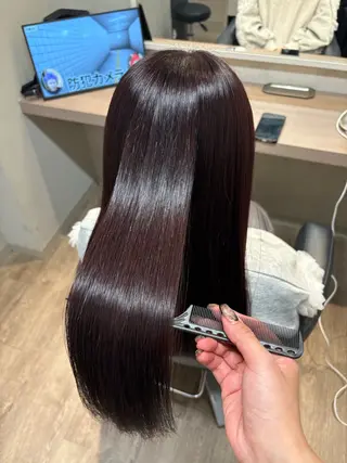 ロング カラー Hirona 縮毛矯正/髪質改善のヘアスタイル