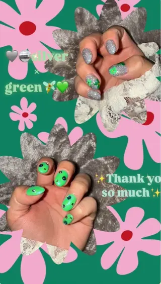 ネイル ウエチ ノリカ🐸のネイルデザイン