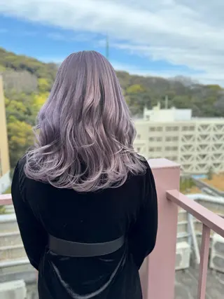 セミロング カラー Viage （ビアージュ）のヘアスタイル