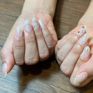 ネイル HENRIETTA NAILSALONのネイルデザイン
