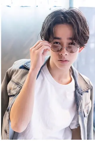 ショート メンズ 色気グレージュ 🤍kosuke🤍のヘアスタイル