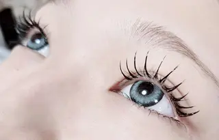 マツエク・マツパ EyelashSalon chel所属・新越谷駅徒歩1分❇️ Salon chelのマツエク・マツパデザイン