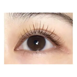 マツエク・マツパ ANNE梅田 GRACE店所属・ANNE chizuのマツエク・マツパデザイン