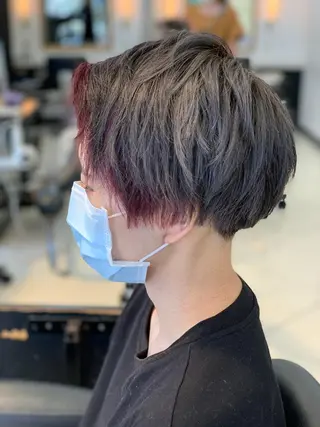 ショート 【ハイトーンカラー 🌈】小野隼広のヘアスタイル