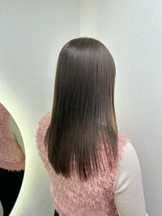 セミロング カラー オリーブ/ 透明感カラー/れいあのヘアスタイル