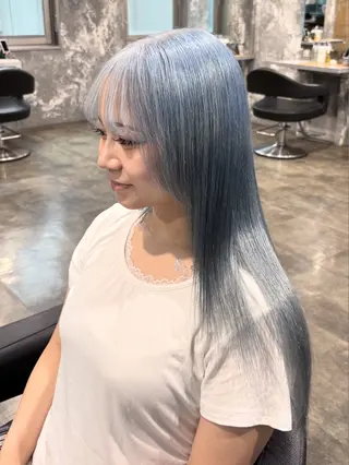 ロング カラー ハイトーンブロンド 横浜💞ミオのヘアスタイル