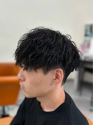 パーマ メンズ 店長/フェザーパーマ メンズ/川尻周平のヘアスタイル