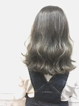 セミロング カラー特化サロン茶屋 町Furukuboのヘアスタイル