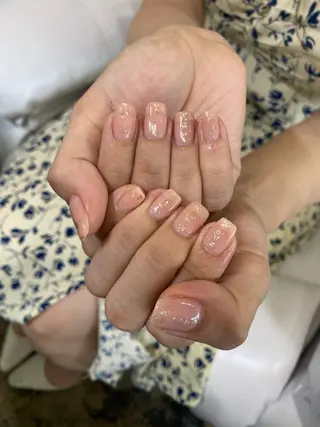 ネイル ♱˖⁺ 𝒎𝒐𝒑𝒊 ⁺のネイルデザイン