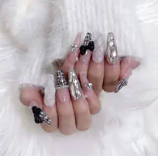 ネイル Lyn TA Nailのネイルデザイン