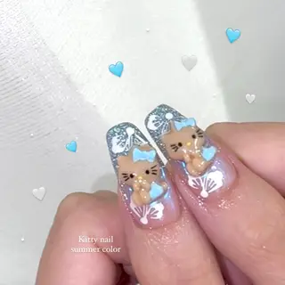 ネイル 𝐚𝐲𝐚𝐤𝐚 ✻のネイルデザイン