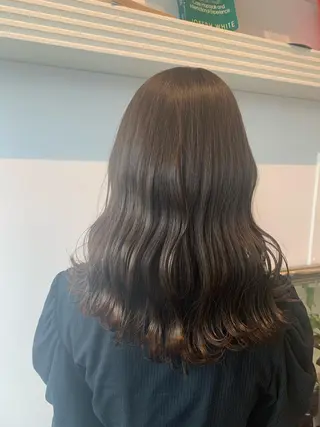 ミディアム カラー ハイトーン/レイヤー 💜Akaneのヘアスタイル