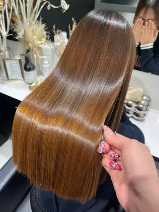ロング パーマ 髪質改善∕艶髪∕ マンツーマン施術のヘアスタイル