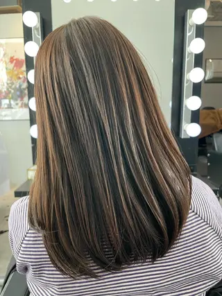 セミロング カラー ブリーチなし透明感 タケザワミキのヘアスタイル