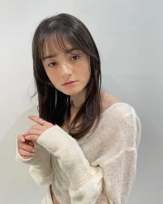 セミロング ヒロミ/アレンジ/ アンニュイ/透け感のヘアスタイル