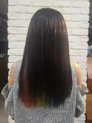 ロング カラー マイタ アイコのヘアスタイル