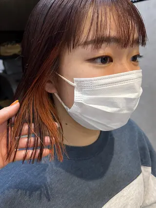 ショート カラー ヘアアレンジ サナ🌱 切りっぱなしボブのヘアスタイル