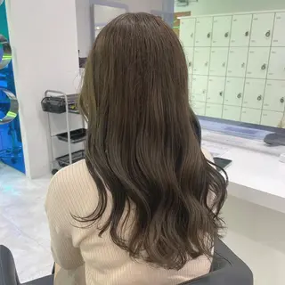 カラー 🌿赤み消しうる艶 🌿透明感カラー🌿のヘアスタイル