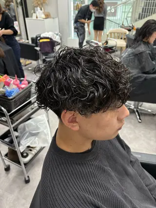 パーマ メンズ 笹江 瑞穂のヘアスタイル