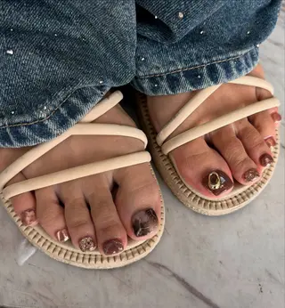 ネイル RIFARE 代々木 藤田のネイルデザイン