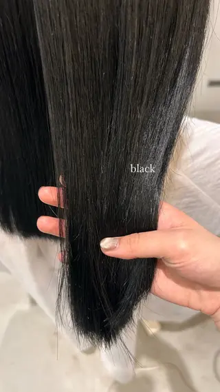 カラー 野崎 紗那のヘアスタイル