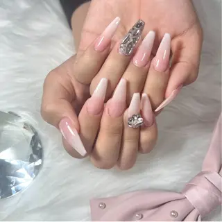 ネイル ドリスネイルサロン所属・Doris Nail Salonのネイルデザイン