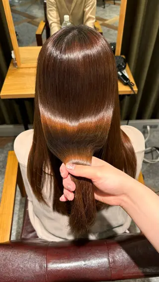 ロング moon所属・平出 千尋のヘアスタイル