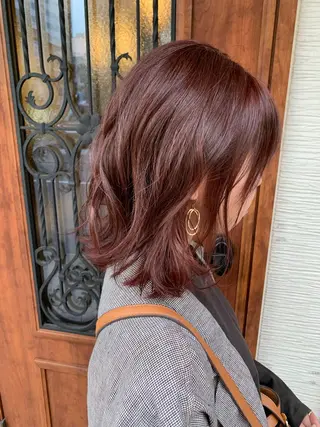 ミディアム yoshi （髙橋）のヘアスタイル