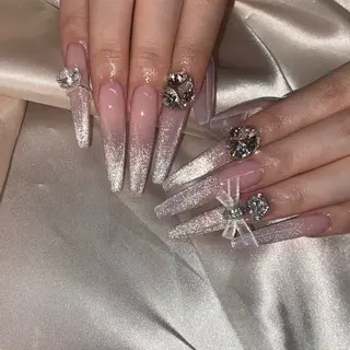 ネイル la vie  Luire所属・la vie Luire ｱｽｶのネイルデザイン