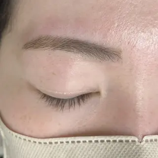 アイブロウ 荒井 千里の眉毛・アイブロウイメージ