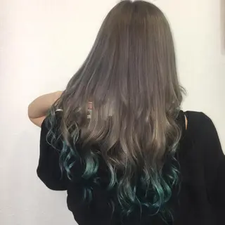 ロング カラー 韓国ヘア🤍髪質改善 🇰🇷AKANEのヘアスタイル