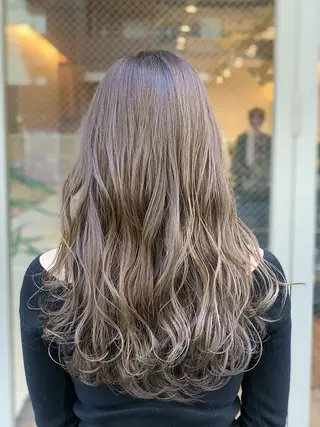 カラー セミロング ☆Lotus船橋店 ヒヤマ　サキ　☆のヘアスタイル