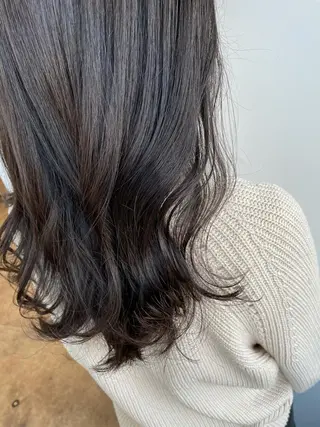 セミロング カラー ベージュカラー🤎 鈴木サトミのヘアスタイル