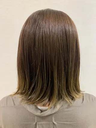 ミディアム カラー 高橋友里亜 /フリーランスのヘアスタイル