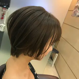 ショート カラー 顔まわり‎🤍小顔 カット🤍みさきのヘアスタイル