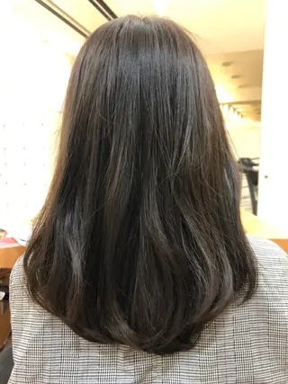 セミロング カラー mod'shair船橋所属・ムロオカ ヨシキのヘアスタイル