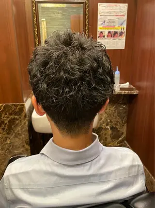 パーマ メンズ ヒロ銀座所属・小林 あいのヘアスタイル