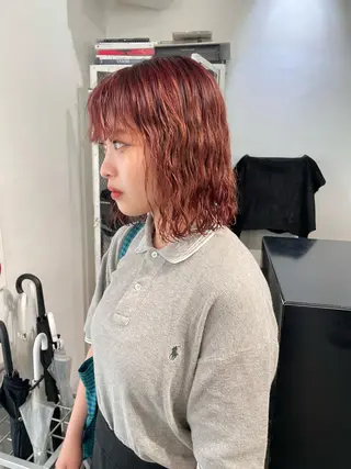 ミディアム カラー パーマ ヘアアレンジ メンズ キッズ ネイル マツエク・マツパ アイブロウ 艶ハイトーン/ヘア アレンジAYAKAのヘアスタイル