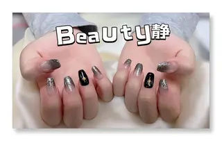 ネイル 佐藤 依娜のネイルデザイン