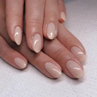 ネイル Eyelash salon mee所属・小船 莉穂のネイルデザイン