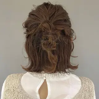 ミディアム ヘアアレンジ くすみカラー♡ Yuukaのヘアスタイル