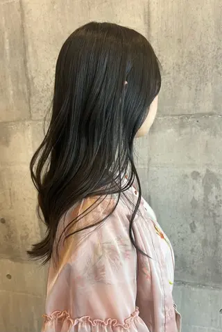 ロング 田中 愛巳のヘアスタイル